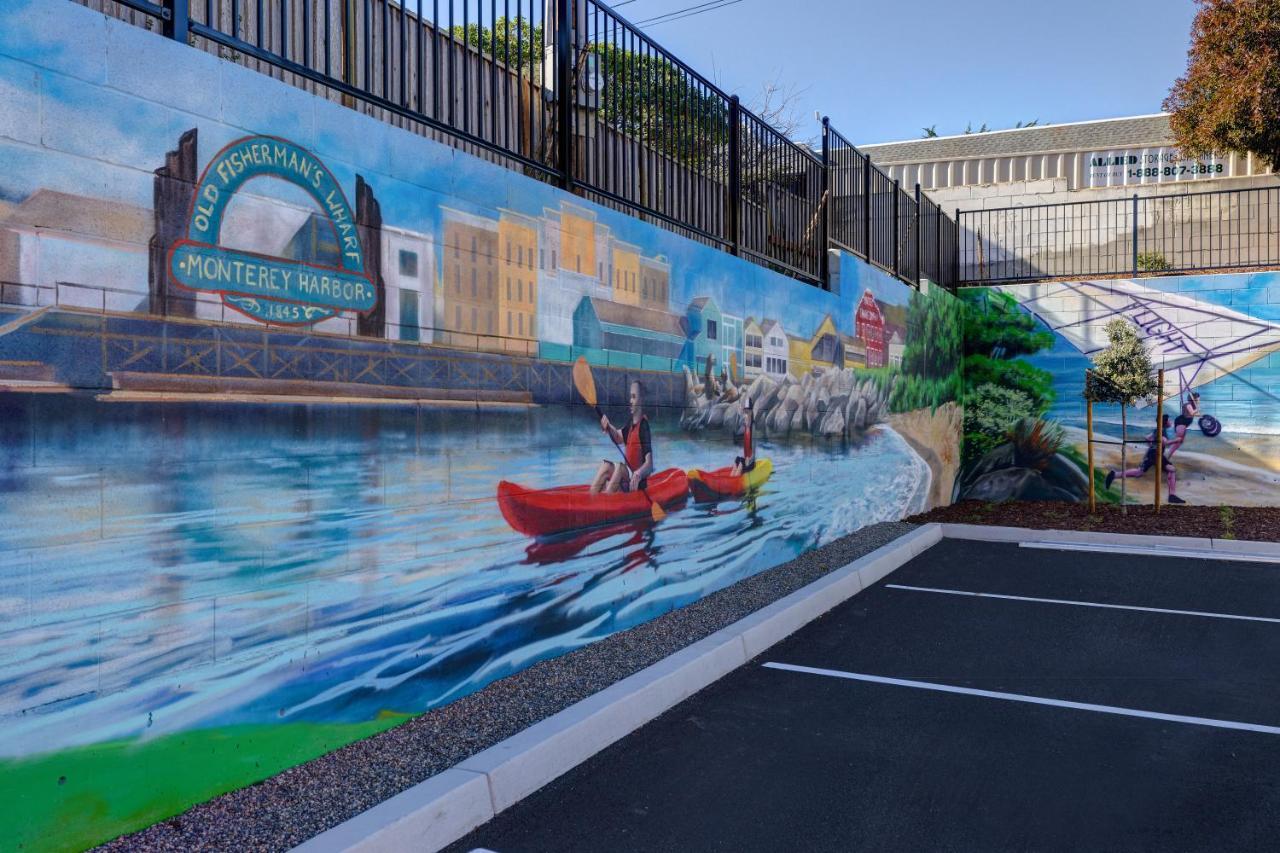 Hampton Inn & Suites Marina Kültér fotó