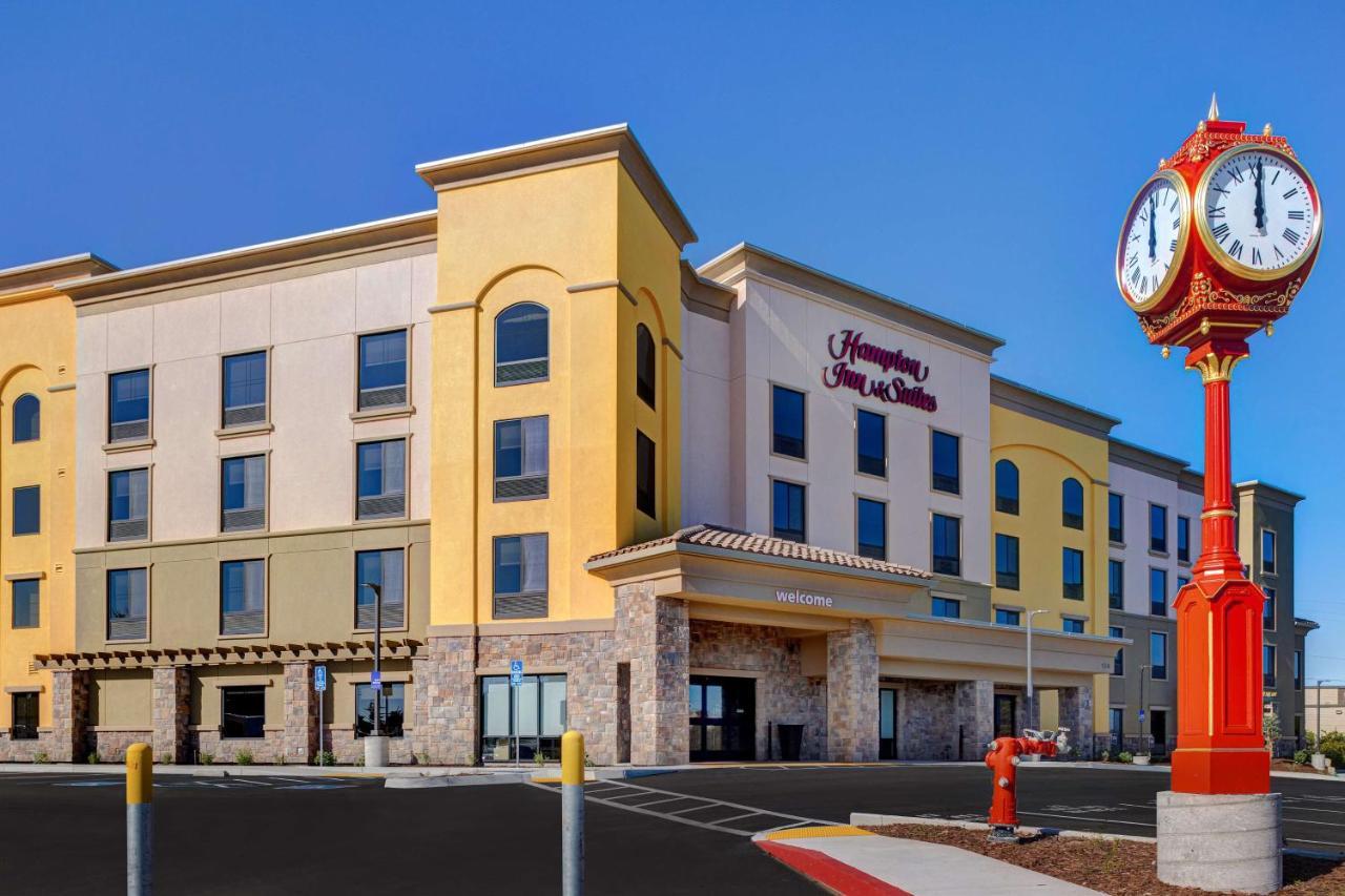 Hampton Inn & Suites Marina Kültér fotó