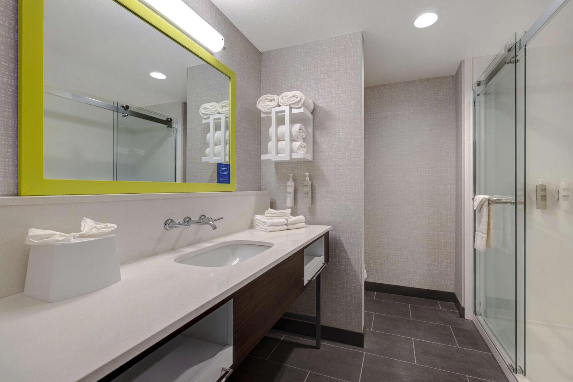 Hampton Inn & Suites Marina Kültér fotó
