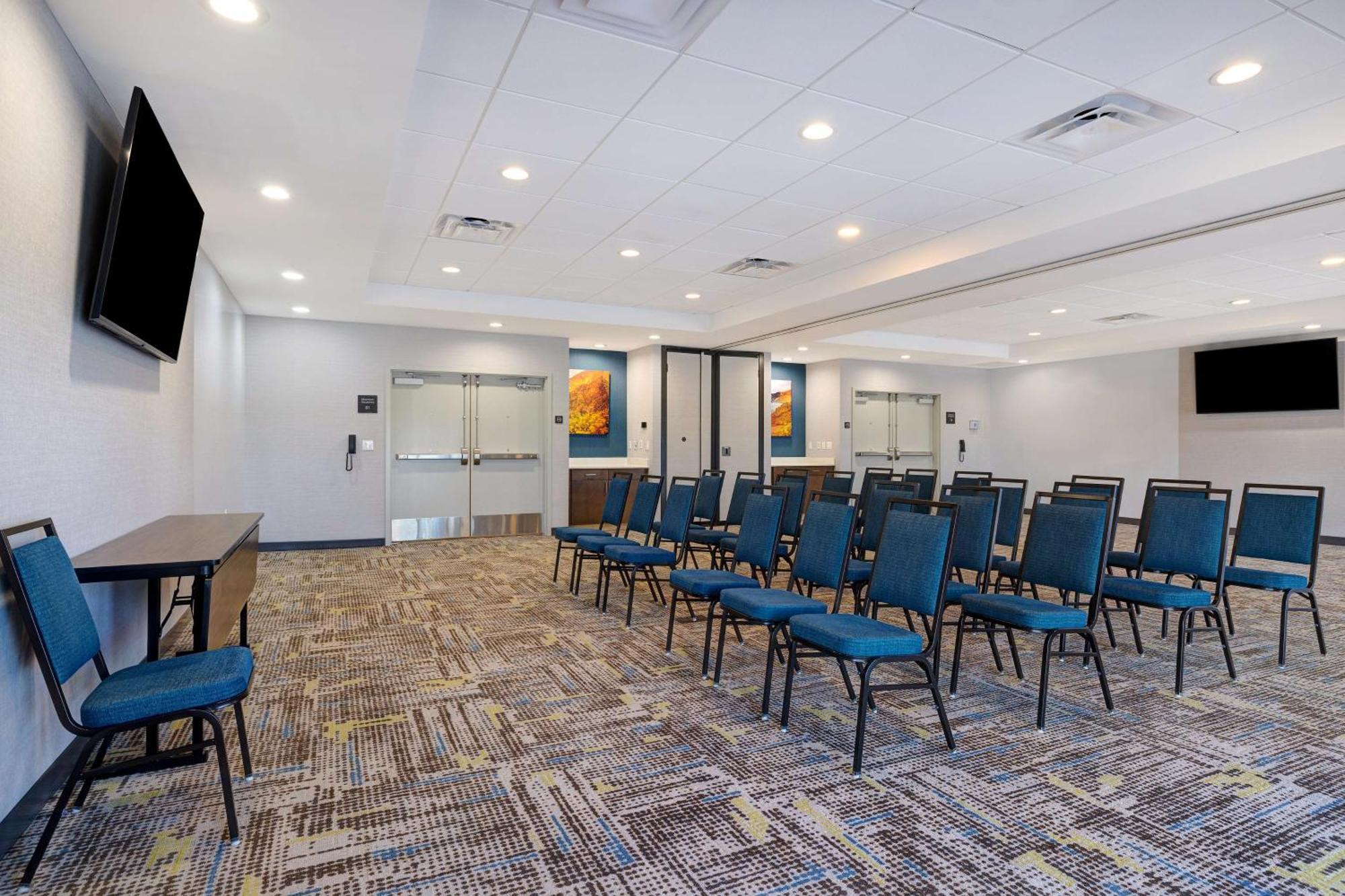Hampton Inn & Suites Marina Kültér fotó